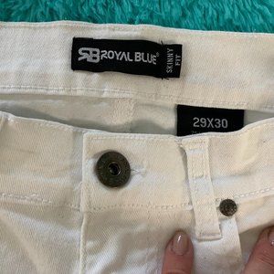 Excellent White Jeans